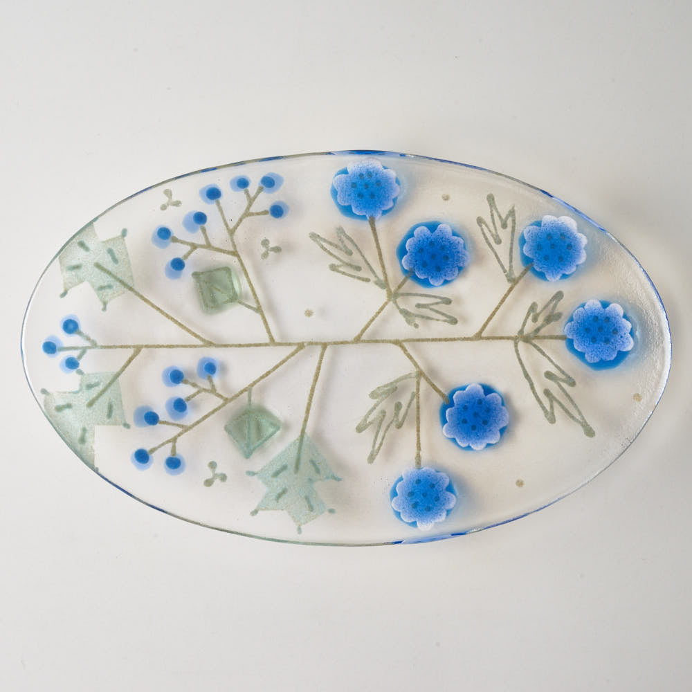 ガラス作家 沖知江子 植物紋 楕円皿 小 青 ¥5,500 大人の焼き物