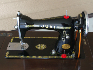 JUKI ジューキ家庭用足踏みミシン ～ アンティークミシン修理士の工房