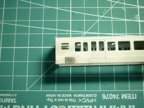 113系ドアコック蓋 点検蓋 鉄道部品 113系ドアコック蓋 点検蓋 鉄道