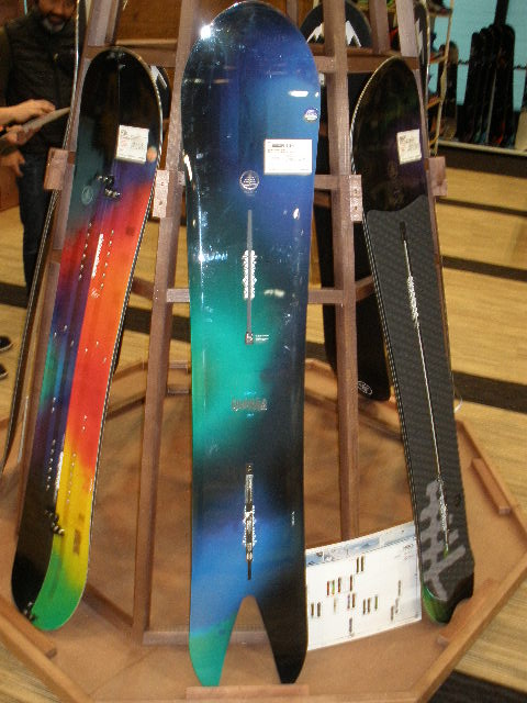 13-14 BURTON 情報 「CLOUDSPLITTER」 | SLICKHOUSE BLOG