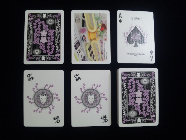 Transducer Deck Night Sakura Edition (BICYCLE) - Caprice Conjurer