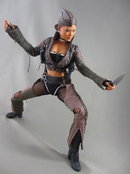 HOTTOYS 『エンジェル ウォーズ』 アンバー レビュー - okurejeの日記