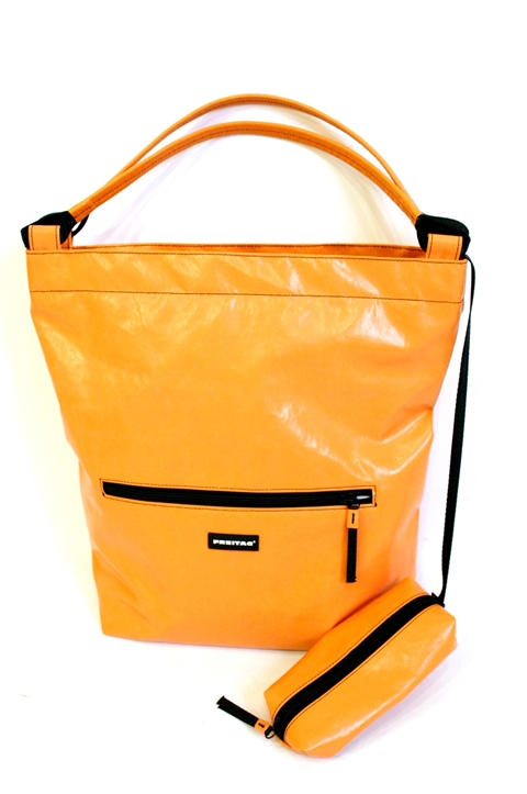 FREITAG F60 JOAN ＆ F61 BETTY | 印blog