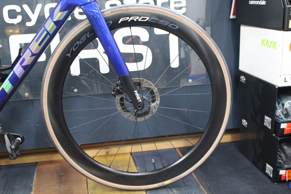 YOELEO SAT C50 DB PRO NXT SL2 ホイールを装着させていただきました