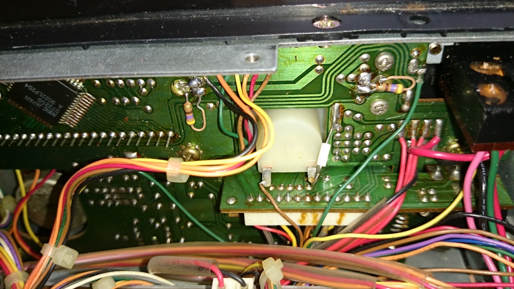 アマチュア無線局の送信装置 IC-726 - 電気と電子と電波の日記