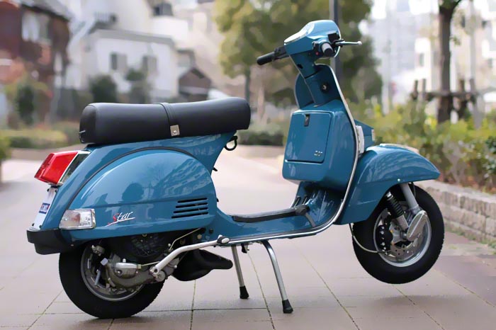 福岡のベスパ専門ショップ「Pushrod」はべスパの部品・パーツも