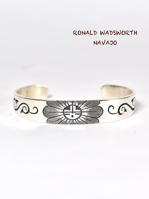 d*9様 ロナルド ワズワース バングル d*9様 ロナルド ワズワース