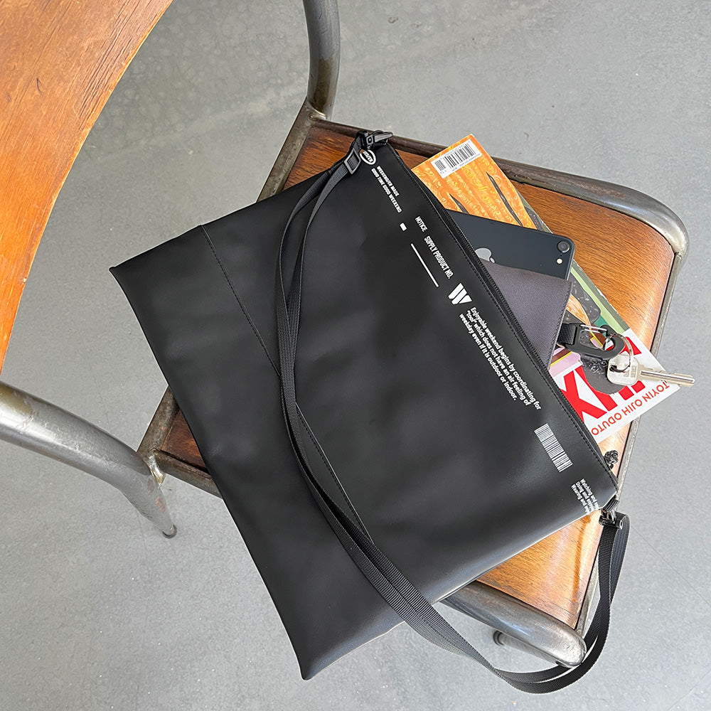 WEEKENDER] REAL LEATHER SACOCHE – HEMING'S official online store