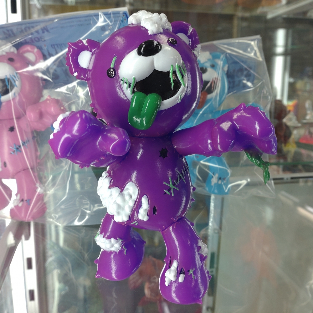 Art Studio「SHOT!」さんより 新作ゾンベアーのスタンダードサイズの新