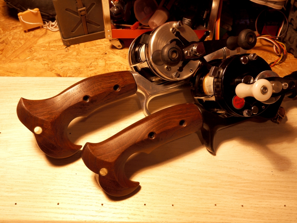 Fish Tail Grip 【ﾌｨｯｼｭﾃｰﾙｸﾞﾘｯﾌﾟ】 | = blog E-No.00 =