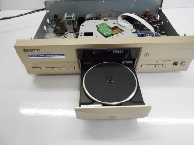 PIONEER PD-HL1 CDディスクプレーヤー 再生せず | 滋賀