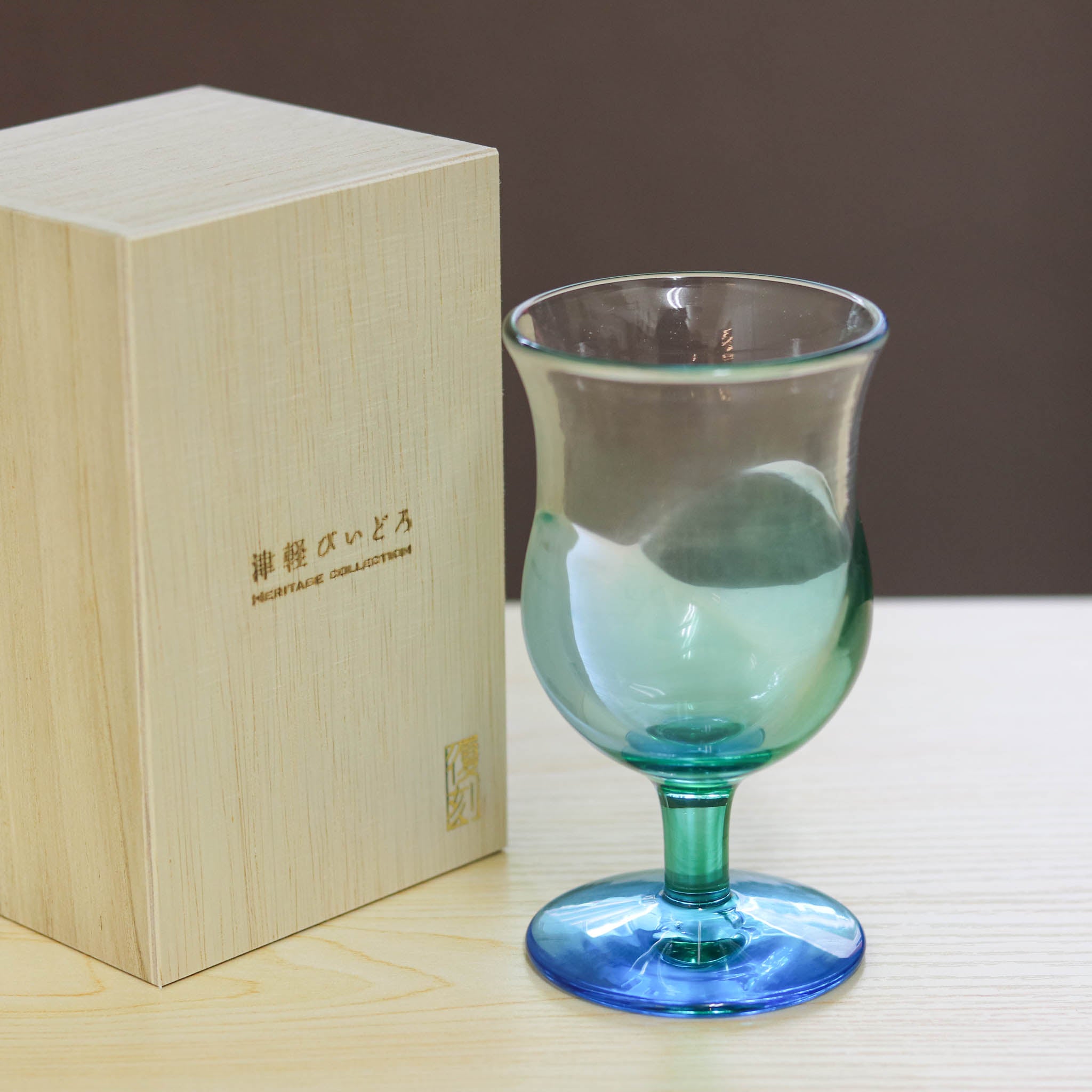 津軽びいどろ ワイングラス | 台付きグラス | 青森 | 北洋硝子【次回