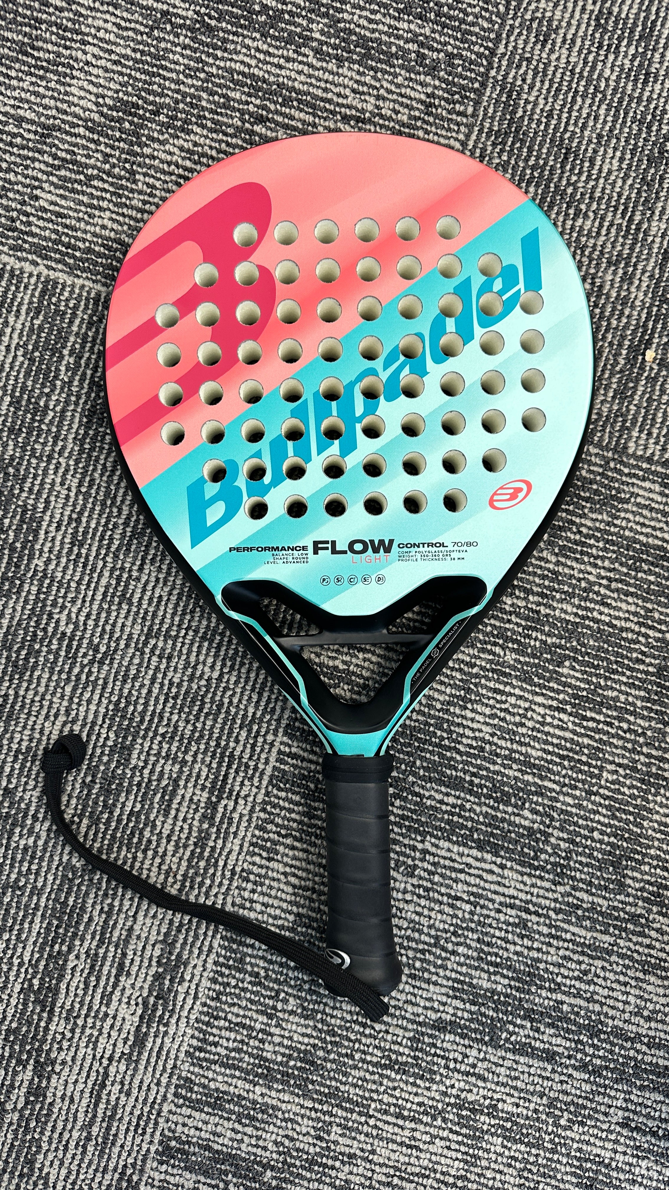 BULLPADEL FLOW LIGHT W 2024 WOMAN PADEL RACKET ( Alejandra Salazar