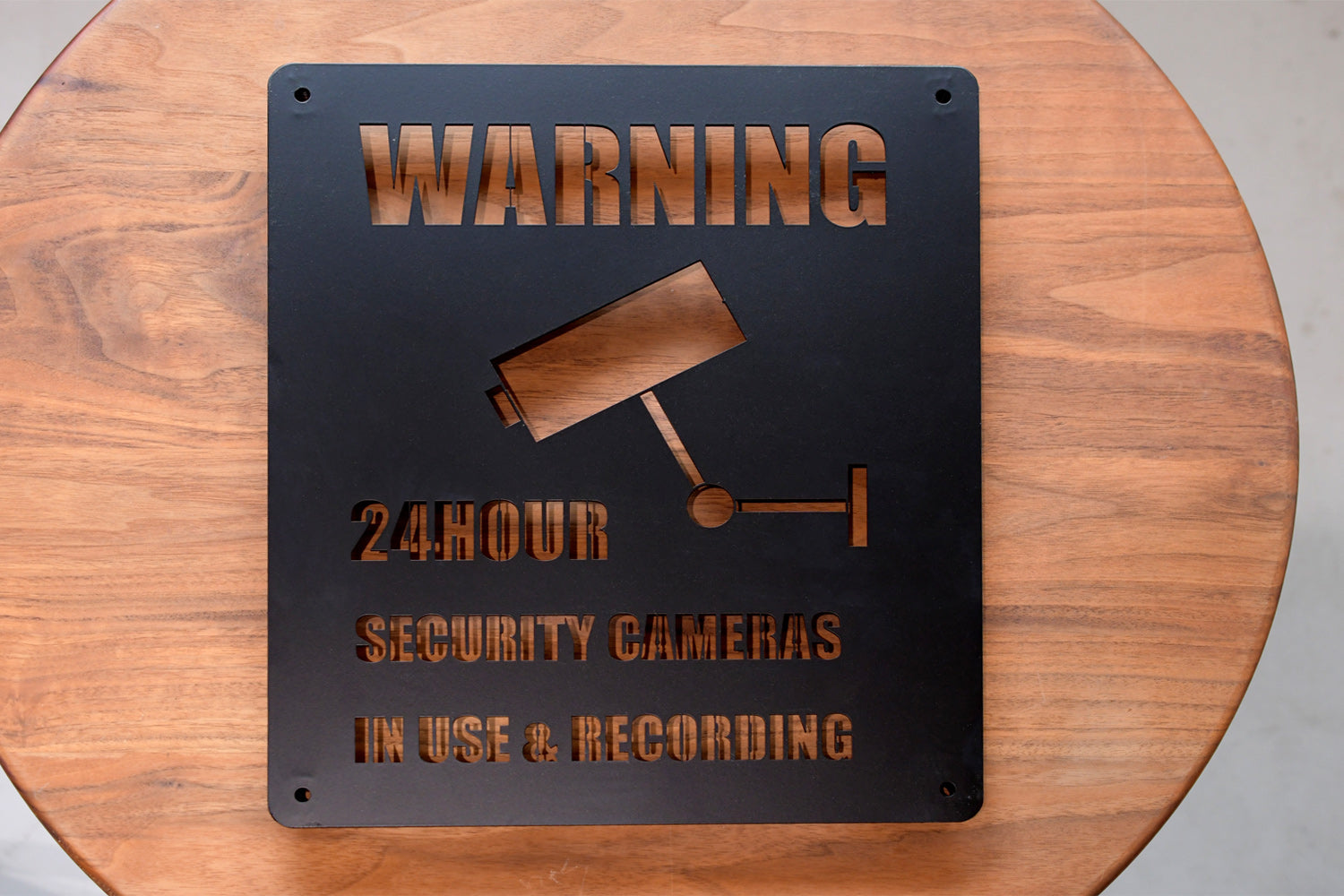 サインプレート オプション ふかし加工 | アイアン家具通販 SULK