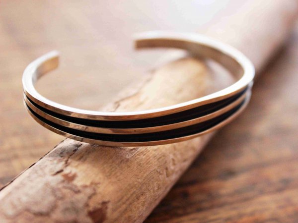 Navajo BANGLE（TOM HAWK トムホーク） / indian jewelry