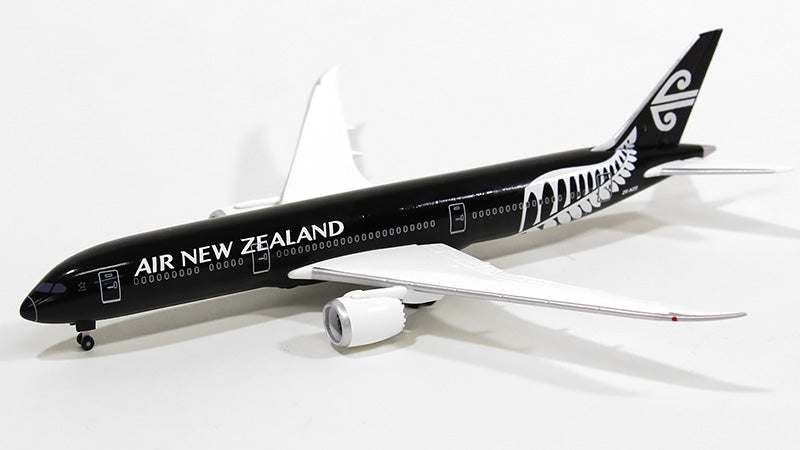 Herpa Wings 787-9 エア・ニュージーランド 新塗装 ZK-NZE 1/500 [527033]