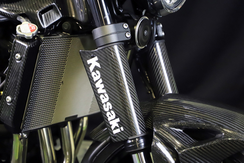 Z900RS (2018-) フロントフォークプロテクター--