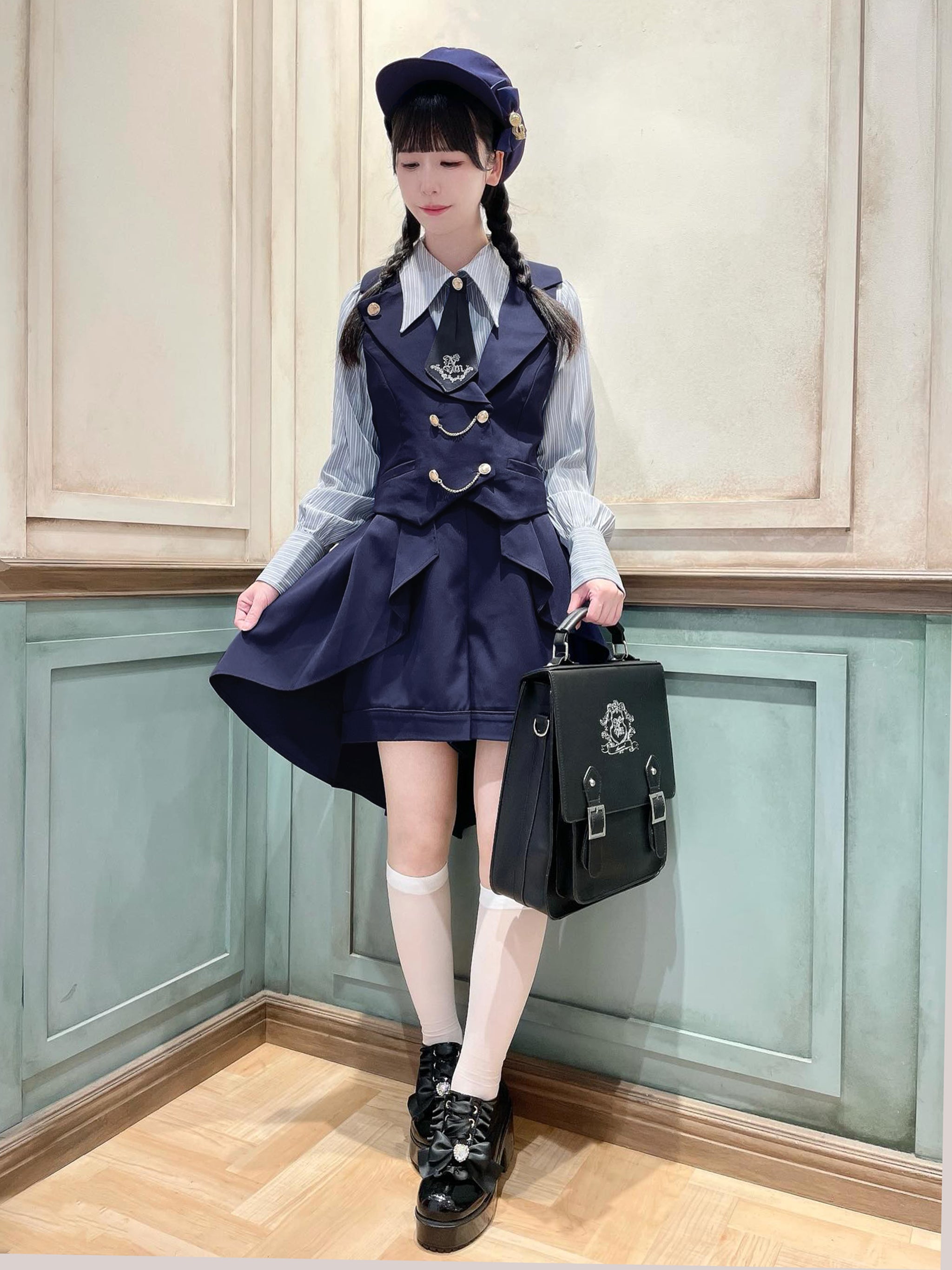 Stately Emblem ショートパンツ – Amavel（アマベル）公式サイト