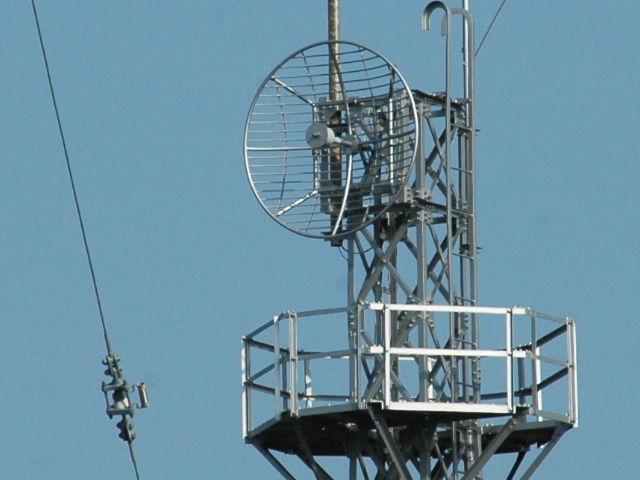 パラボラアンテナ（木更津市）