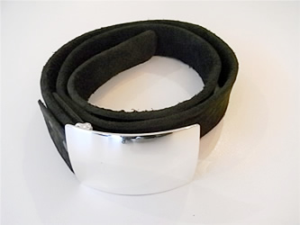 イサムカタヤマ バックラッシュ CALLING BACKLASH 318-02