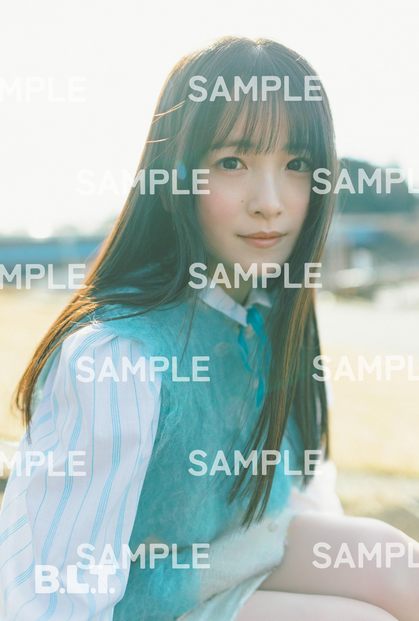 櫻坂46 藤吉夏鈴、雪景色をバックにクールに見つめる眼差し――「B.L.T.