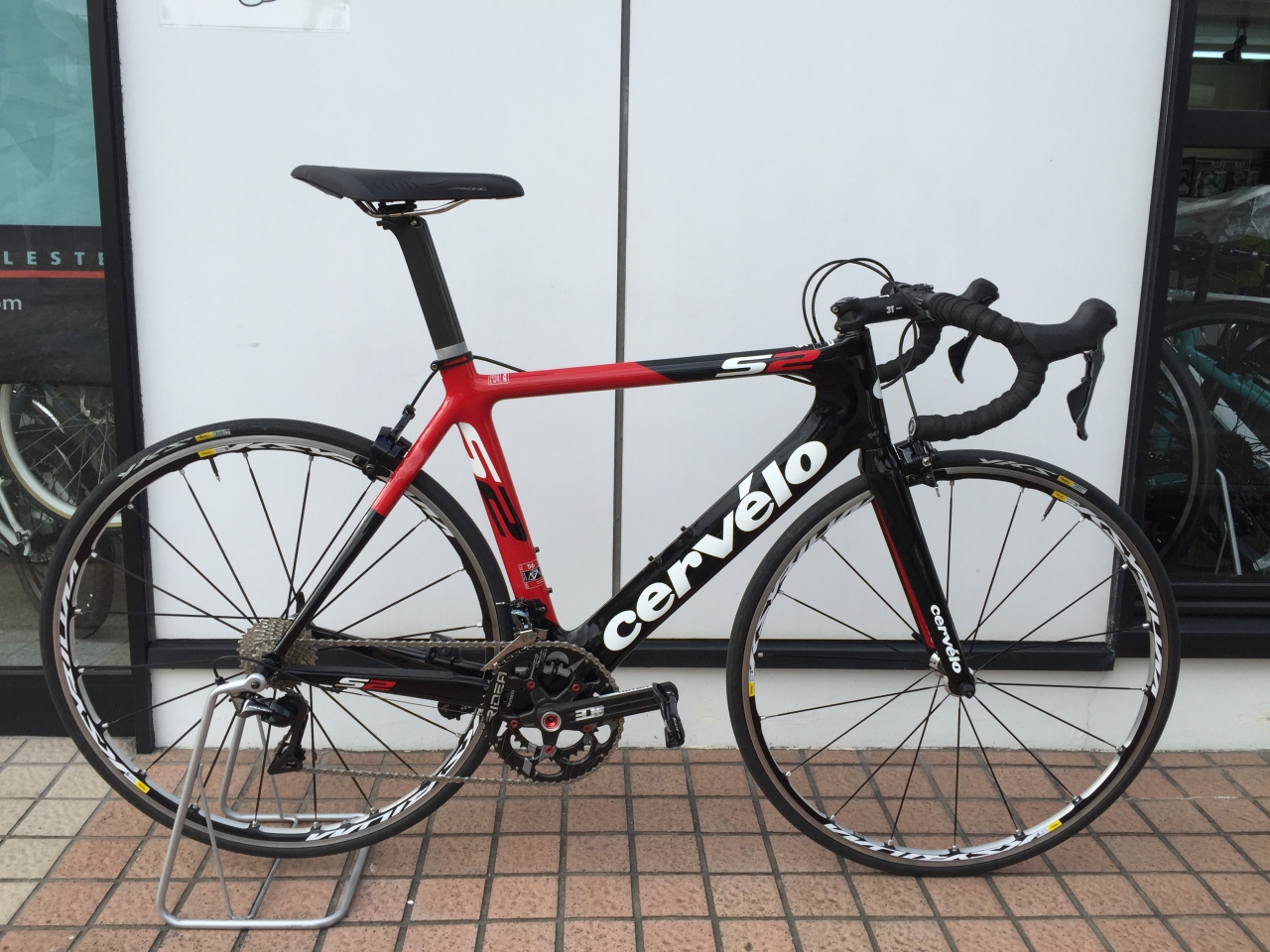 エアロロードバイク・cervelo S2に新型R9100デュラエースで
