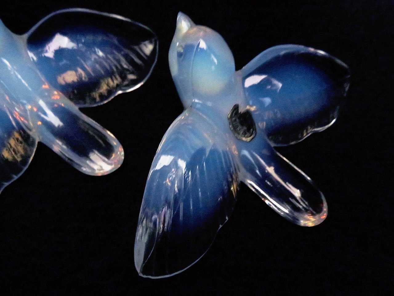 セーヴル オパールセントガラスの鳥のオブジェ - 薔薇と天使のアンティーク