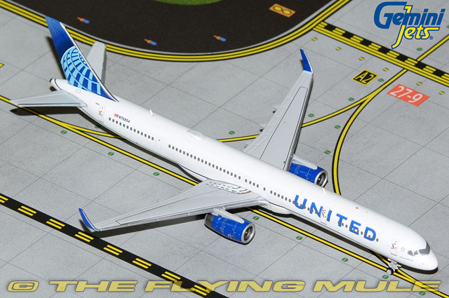757-300 1:400 Diecast Model - GeminiJets GJ-GJUAL2092 - $42.95