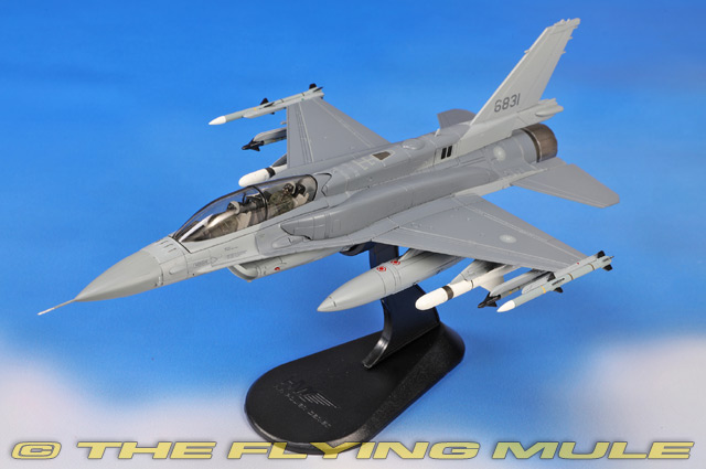 F-16D Fighting Falcon 1:72 Diecast Model - Hobby Master HM-HA38067