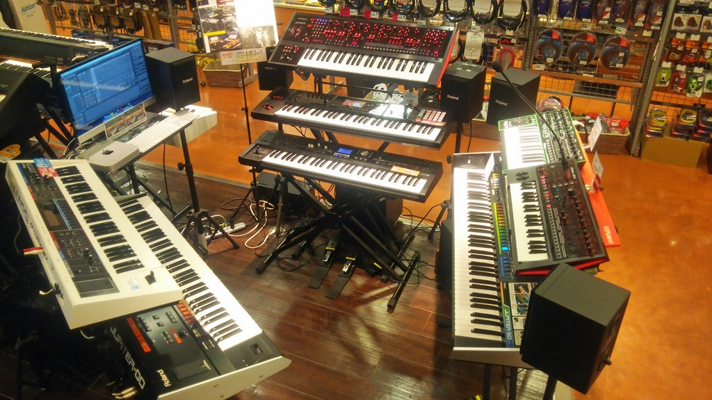 TM NETWORK 30th ライブの小室哲哉さんのブースをイメージしたシンセ