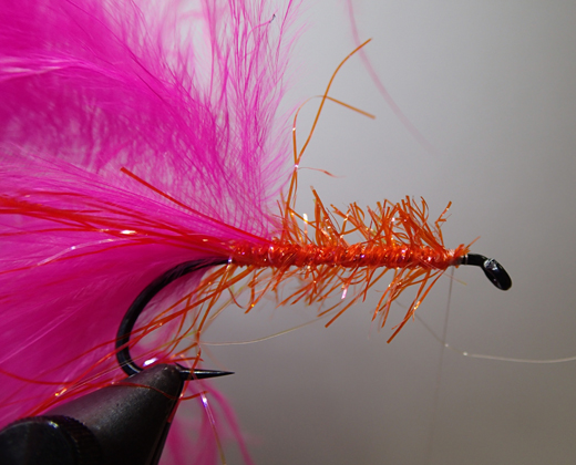 サーモンフライタイイング