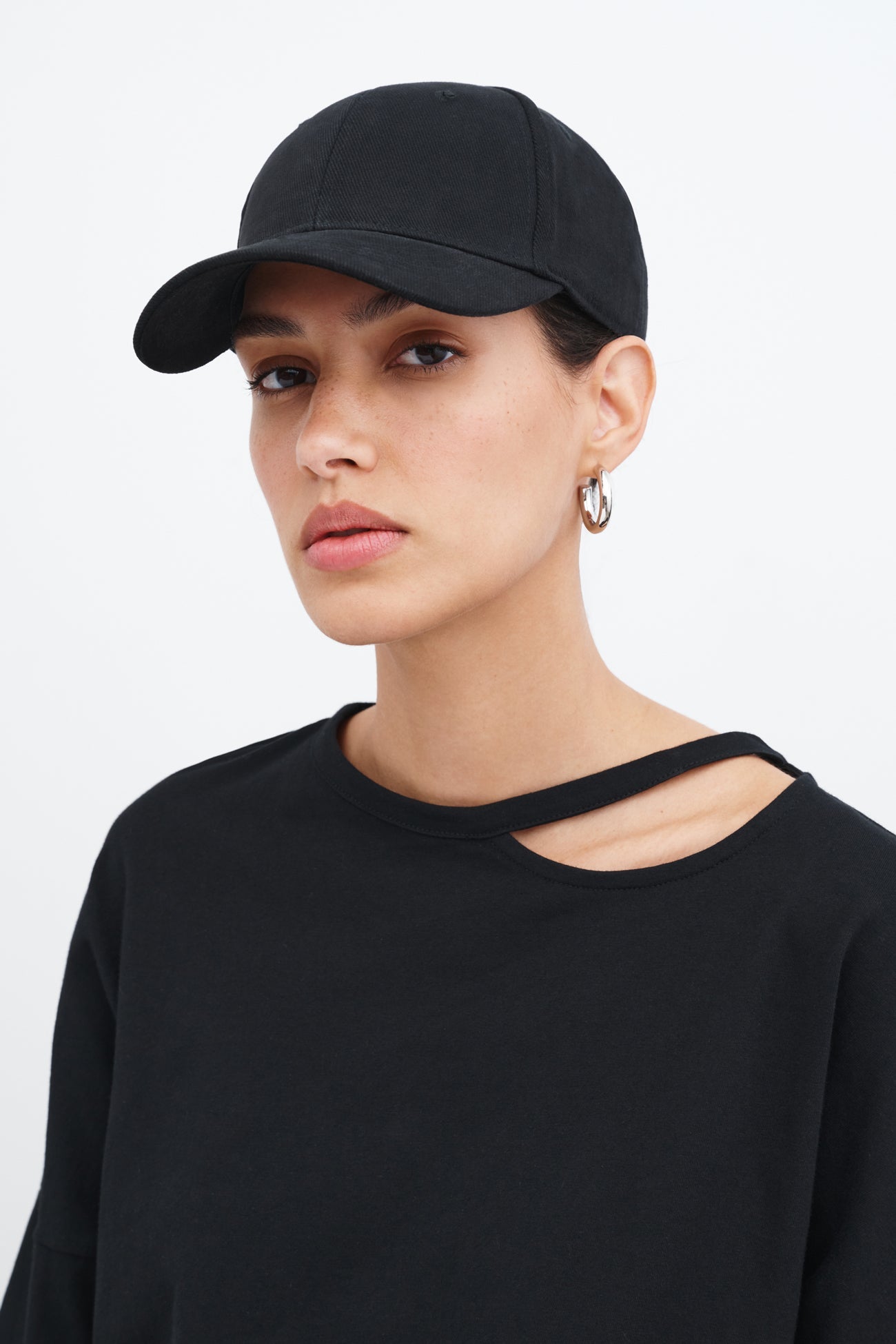 Women's Black Hat With Brim and Logo - Marcella Baseball Hat