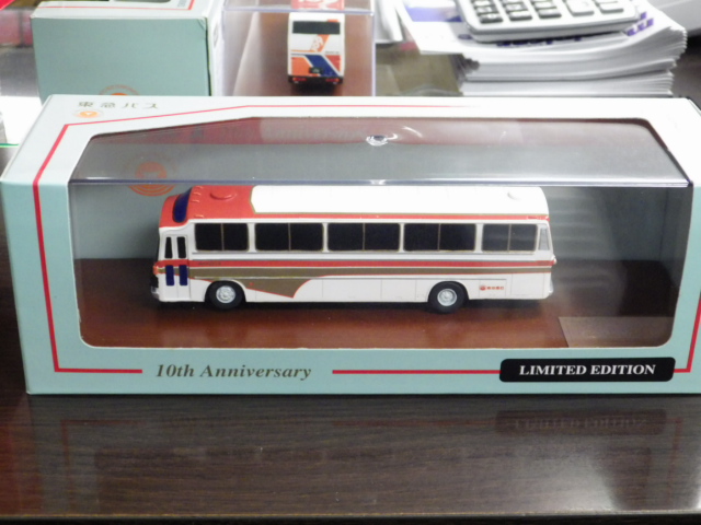 ミニカーショップグローバル - 京商 東急バス創立10周年記念 三菱