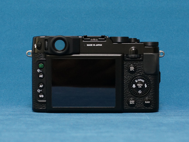 富士フイルム X10の外観をみる /monox デジカメ 比較 レビュー