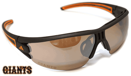 adidasと読売ジャイアンツコラボサングラス本数限定モデル。