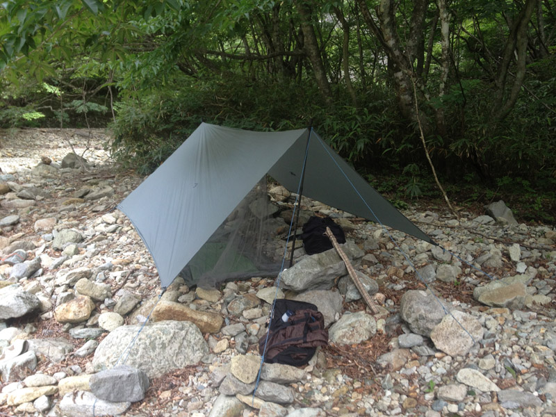 スイングタープとモスキートネット | RiverSideRambler