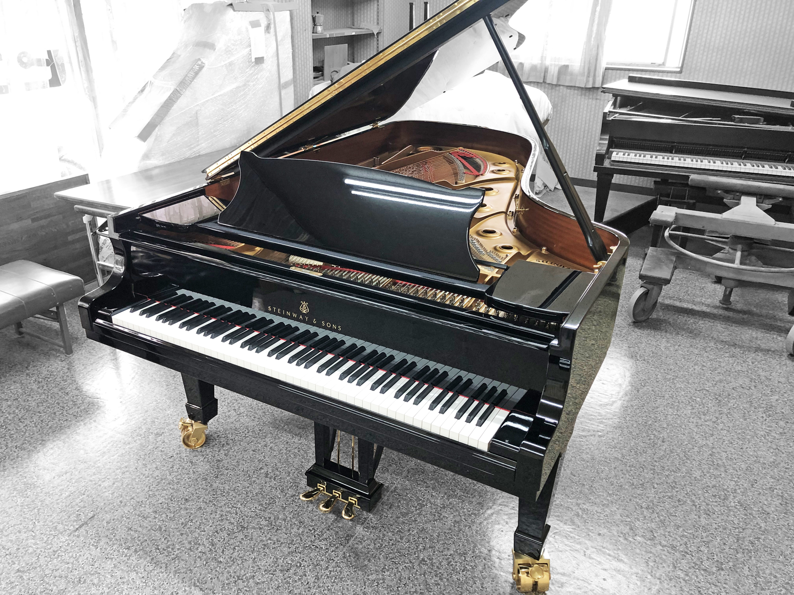 スタインウェイグランドピアノC-227（1993年ハンブルク製）新大阪