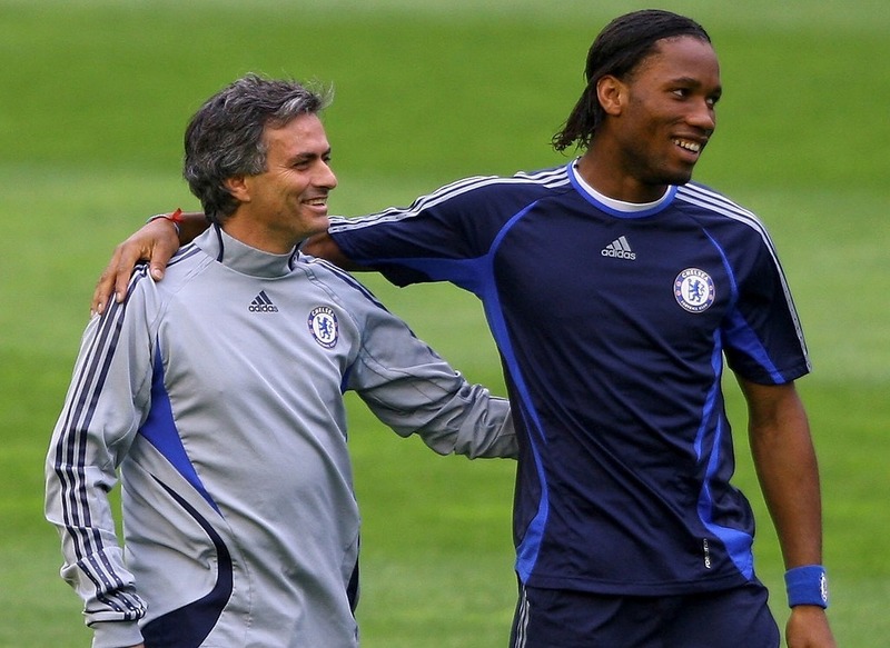 床にうずくまって泣いていた」モウリーニョがチェルシーを去った07年の