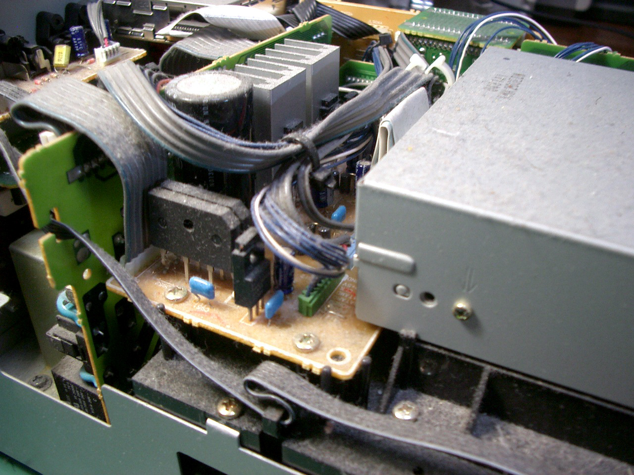 ONKYO MD/CDミニコンポ FR-X7の修理