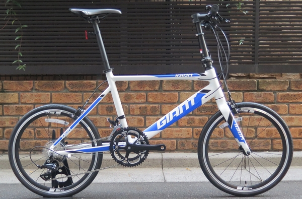 2019年モデル】気軽に輪行が出来て走りにもこだわったミニベロ GIANT