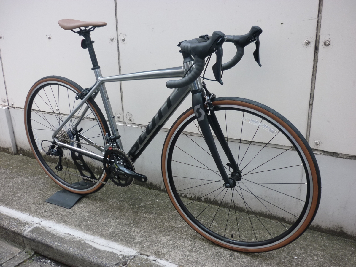 SCOTT】ロングライドならおまかせ！貴重なリムブレーキ採用の