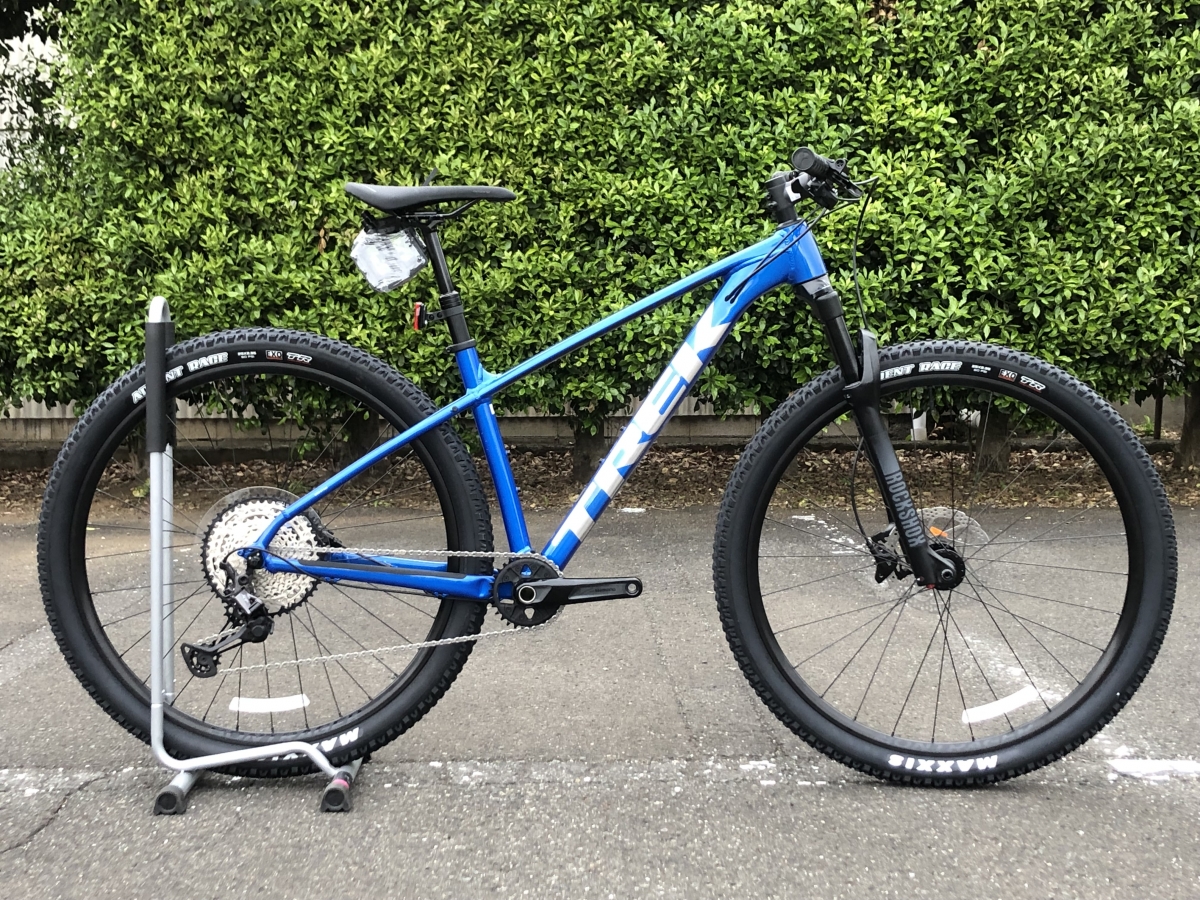 人気で品薄なTREKのマウンテンバイク『X-CALIBER 9』SサイズとMサイズ