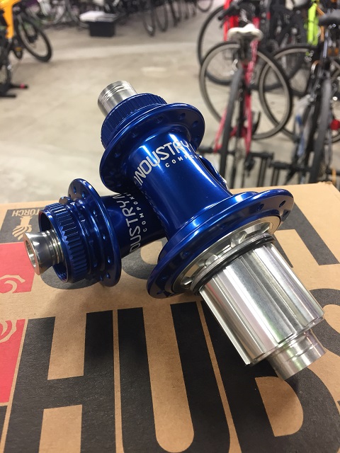 ENVE】SES5.6 × CX-RAY × INDUSTRY NINE でホイール組んでみました