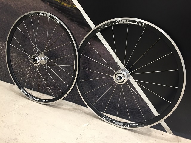 DT SWISS】シルバースポーク＆シルバーハブでトラックホイールを手組し