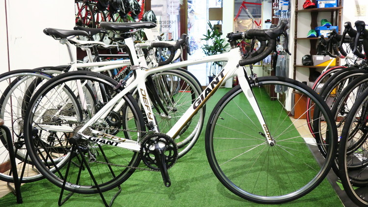 初中古車！ 2011 GIANT（ジャイアント） DEFY ADVANCED（ディファイ