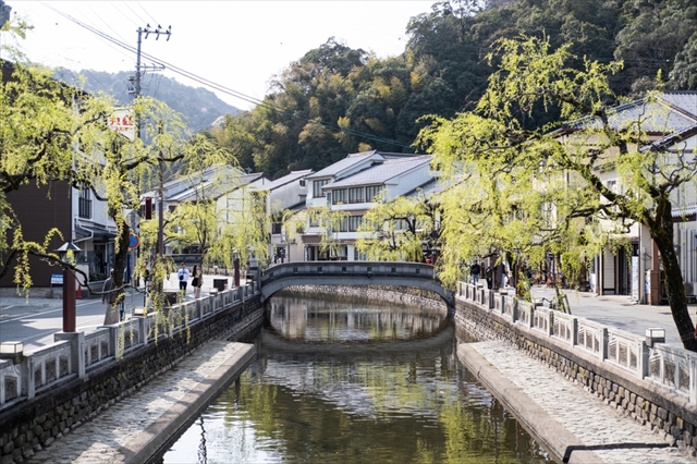 兵庫県・城崎温泉「湯宿ささくら」】大正ロマン漂う風情あふれる温泉宿