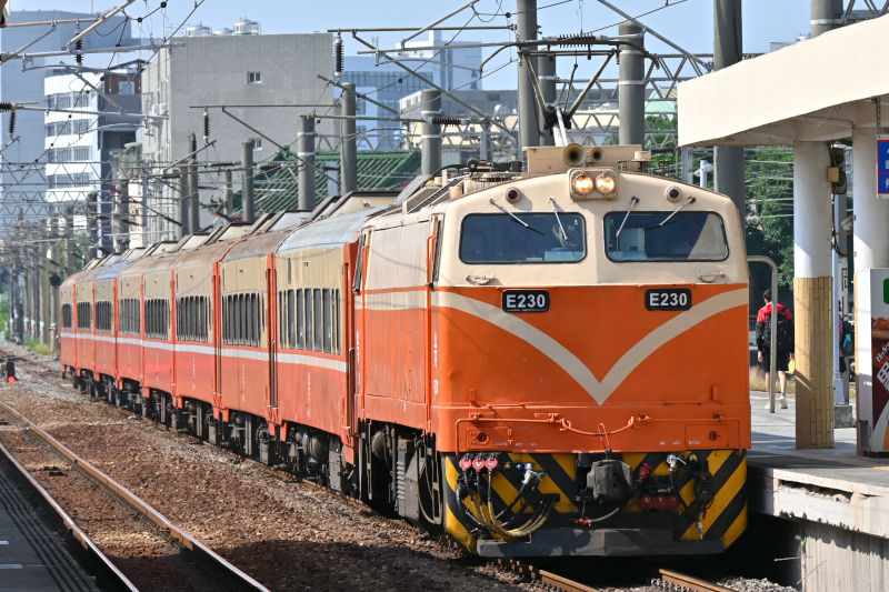 台湾鉄路 列車の種類