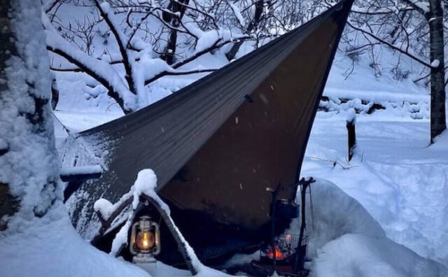 USパップテント（シェルターハーフ）】は最強の焚火テント | 年間86泊