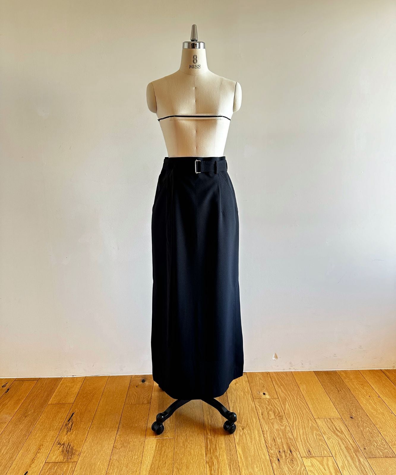 ≪通常販売≫ semi-tight skirt（セミタイトスカート） – THE MUSEUM