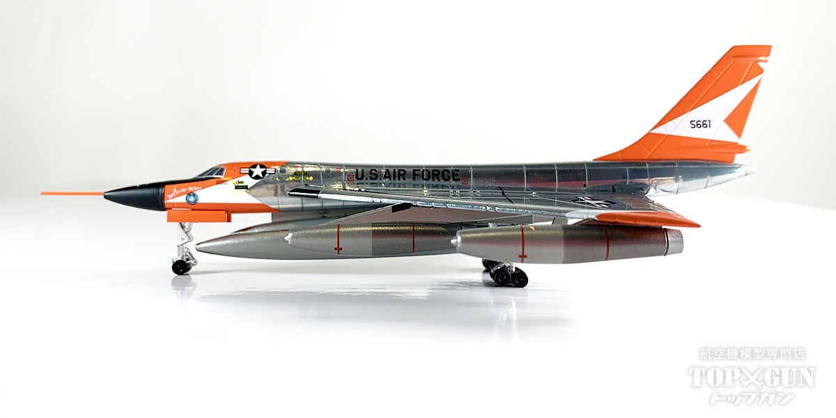 Herpa Wings YB-58A アメリカ空軍「B-58 Test Force 『Mach-in-Boid